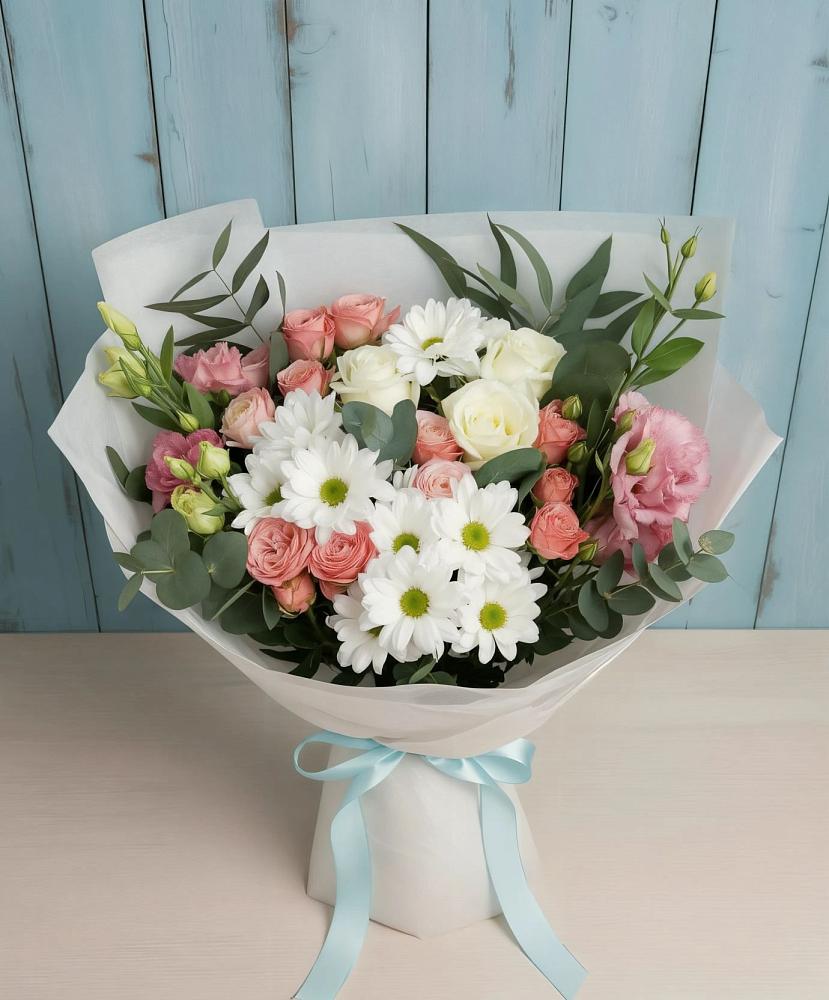 Букет цветов из: Розы, Лизиантусы и Хризантемы в Оричах