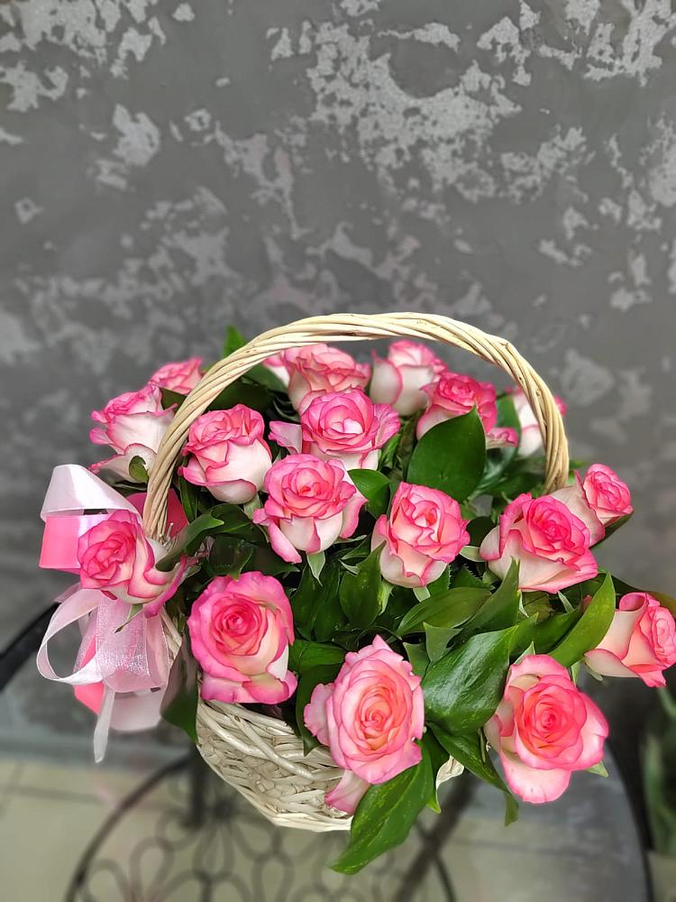 Цветочная композиция из Розы в корзине в Оричах