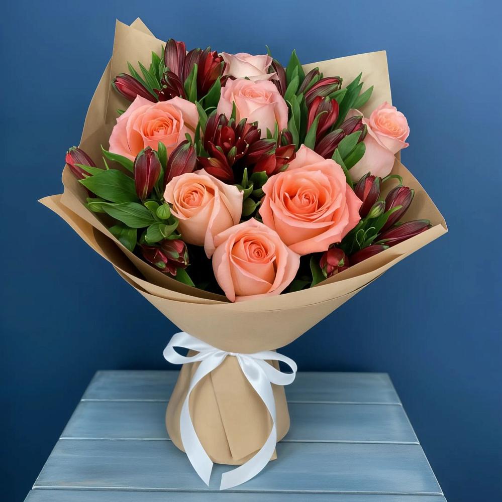 Букет цветов из: Розы и Альстромерии в Оричах