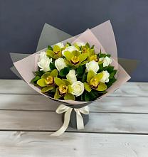 Букет цветов из:  Орхидеи и Розы в Оричах