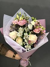 Букет цветов из:  Альстромерии, Розы и Лизиантусы #REPLACE_PRED# Оричах