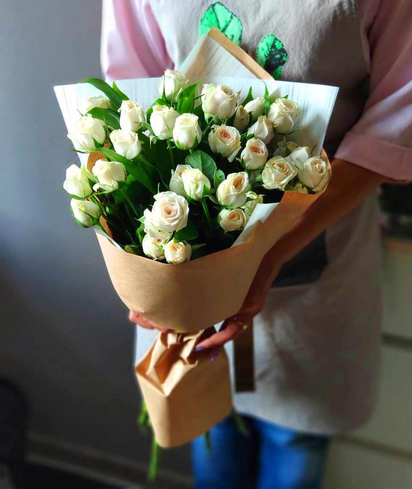 Букет цветов из: Розы в Оричах