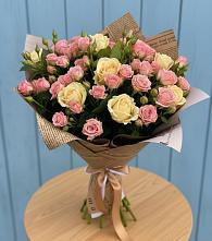 Букет цветов из:  Розы в Оричах