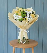 Букет цветов из:  Хризантемы и Розы в Оричах