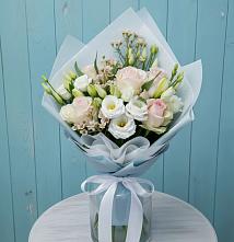 Букет цветов из:  Розы и Лизиантусы в Оричах