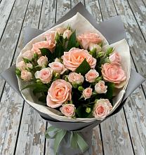 Букет цветов из:  Розы в Оричах
